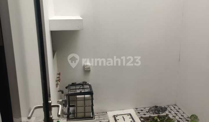 Rumah Siap Huni di Summarecon Bekasi, Jawa Barat