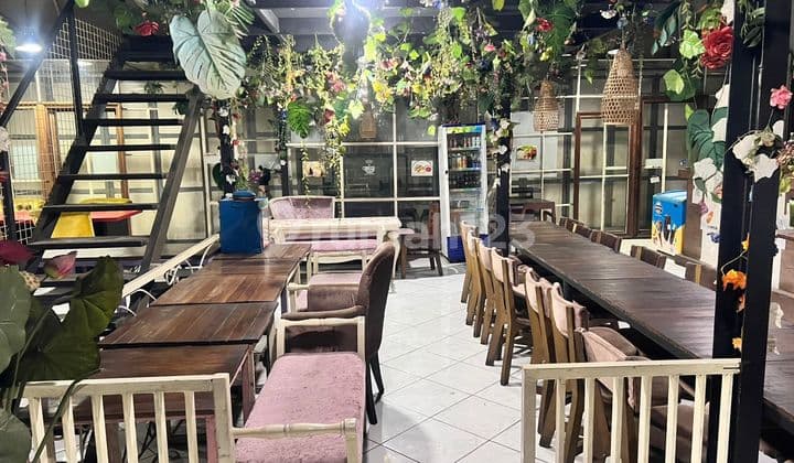 Business Place in Pulogebang Permai, East Jakarta