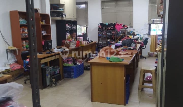 5 Adjoining Shophouses in Kelapa Gading, North Jakarta