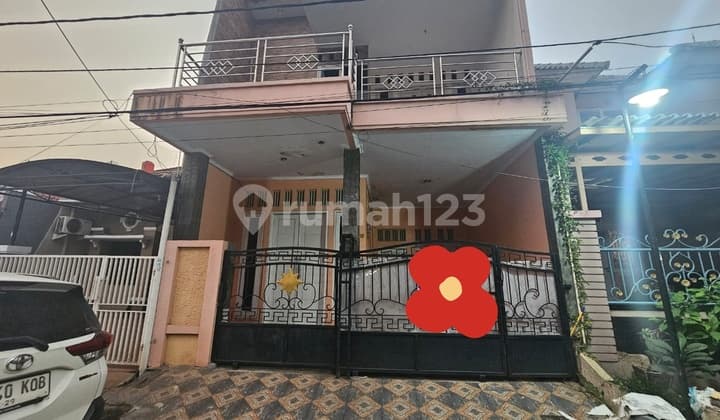 Dijual Rumah 2Lantai di Duta Bumi Harapan Indah Bekasi