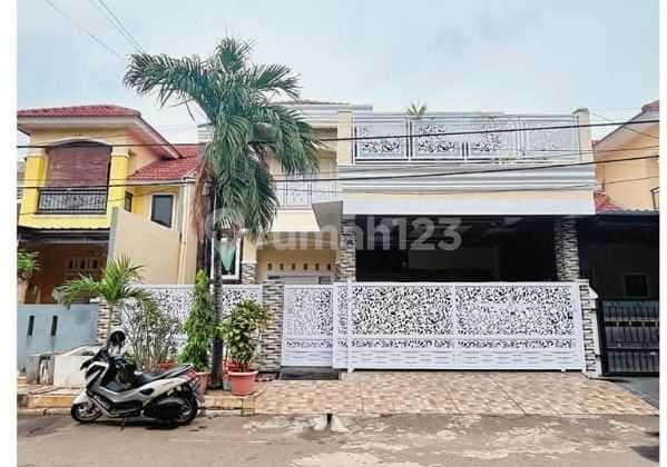Dijualcepay Rumah 2 Lantai di Primaharaoan Regency Bekasi