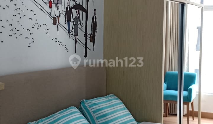 Comfortable And Clean Studio With Pool View. Included Service Charge (Ipl) And Fast Wifi. Super Strategic Location, In The Central Of The City