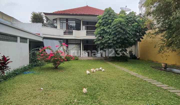 Rumah Ciumbuleuit Bandung Utara Nyaman Bersihdan Siap Huni