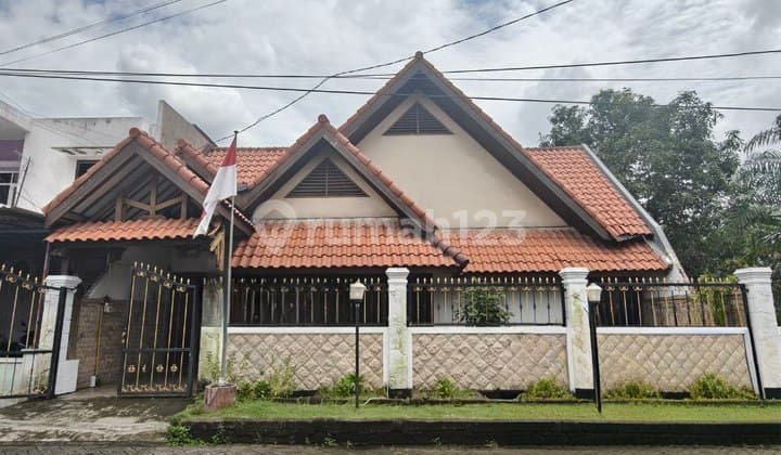 8Jt-An/Mtr‼️Dijual Rumah Medokan Asri Timur Dekat Merr