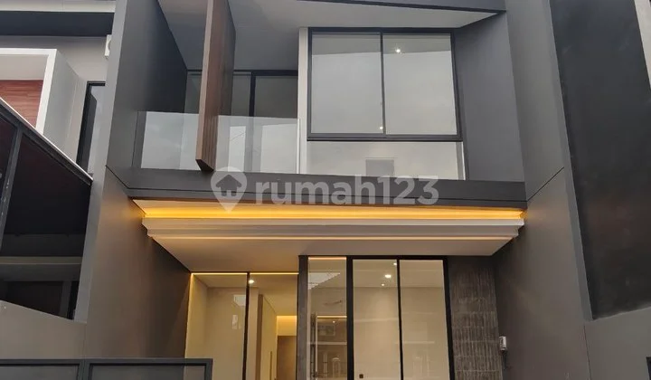 Newly Built‼️ For Sale: House in Manyar, East Surabaya, Prime Location Newly Built‼️ For Sale: House in Manyar, East Surabaya, Prime Location
