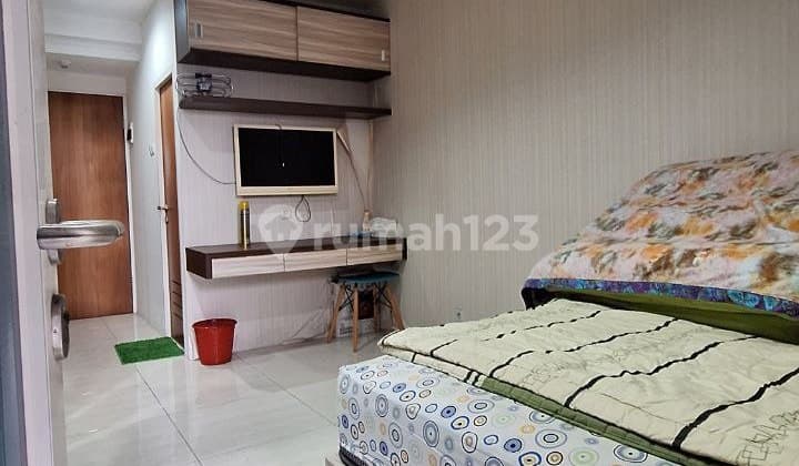 Apartemen Puncak Bukit Golf Pool View, Kondisi : Full Furnish