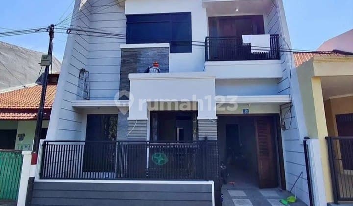 Rumah Semampir Barat Dekat Merr Tidak Banjir Akses Mudah