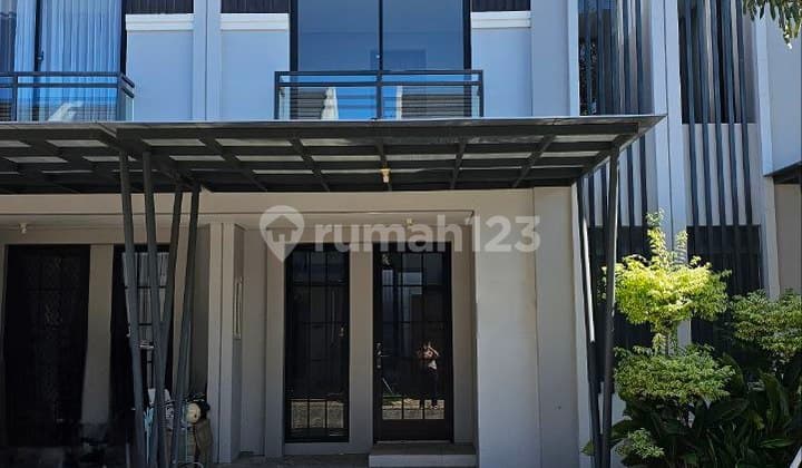 Rumah Grand Pakuwon - Tandes Dekat Margomulyo