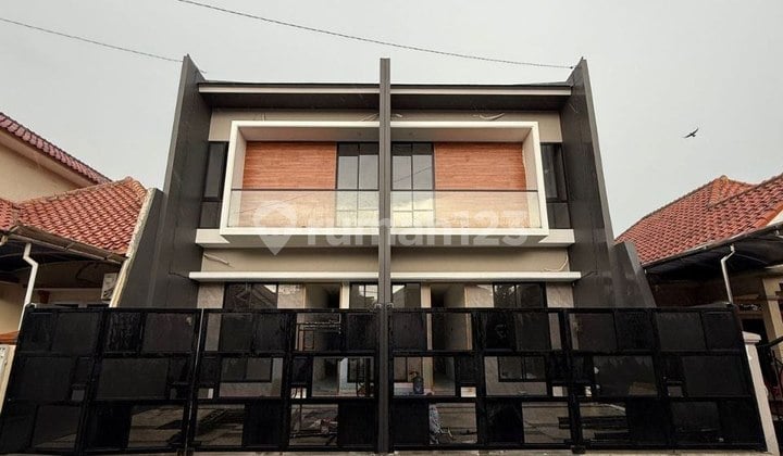 Brand New, Mukti Mansion House Located in an Elite Housing Estate, Strategically Positioned Brand New, Mukti Mansion House Located in an Elite Housing Estate, Strategically Positioned