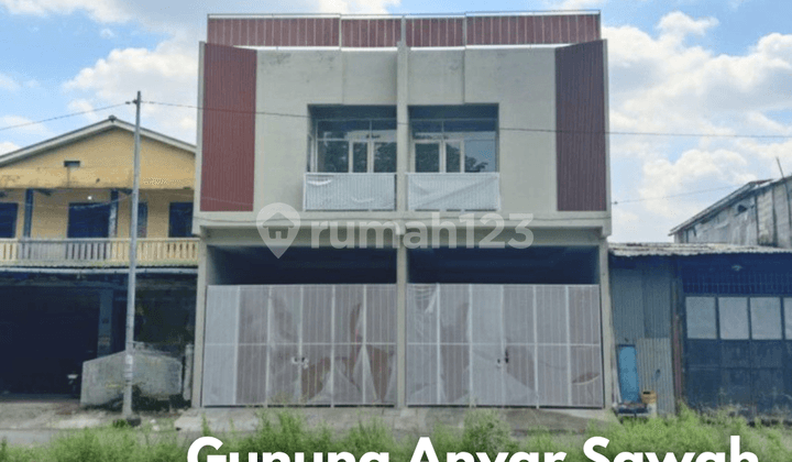 Rumah Usaha Gunung Anyar Sawah, Listrik : 1300 Watt