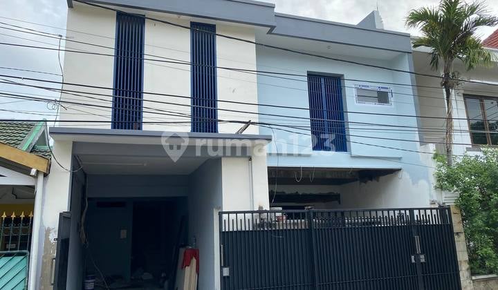 Rumah Kost Nginden Intan Full Penghuni