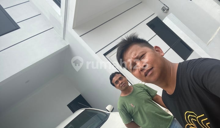 Rumah Dua Lantai di Cipayung Jaktim Unit Terbatas