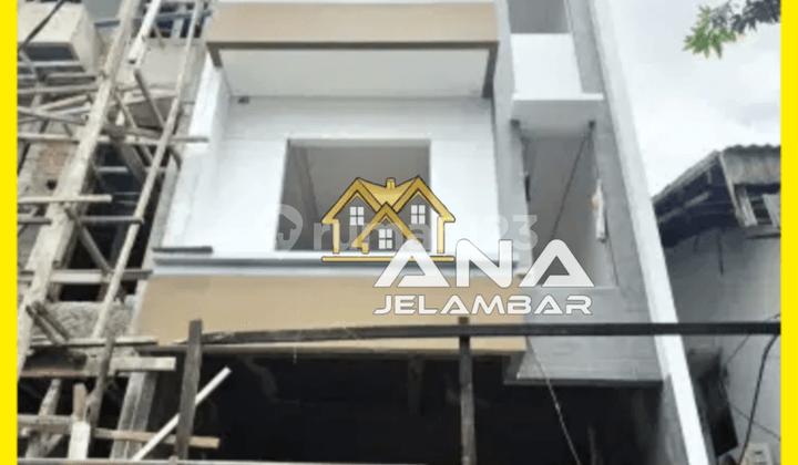 Ana Rumah Baru 3Lt Luas 5X15m Modern Minimalis Hadap Selatan di Taman Ratu, Kebon Jeruk - * Good- Deal !!*