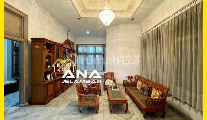 Ana Rumah Kav.polri Luas 10.9X20m 2Lt Fullfurnish Lokasi Bagus Jelambar - * Good- Deal !!*