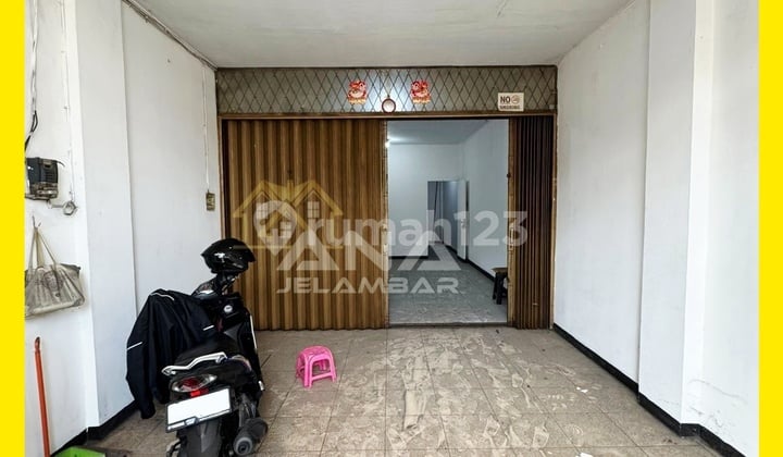 Ana Ruko 3.5Lt Luas 4.3X16m di Jalan Raya Jelambar - * Good- Deal!! *