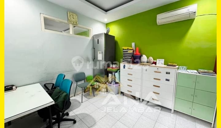 Ana Rumah Kav Polri Luas 7.5x15m 2.5lt Semi Furnish Lokasi Bagus Jln 2 Mobil Jelambar - * Good- Deal !!*