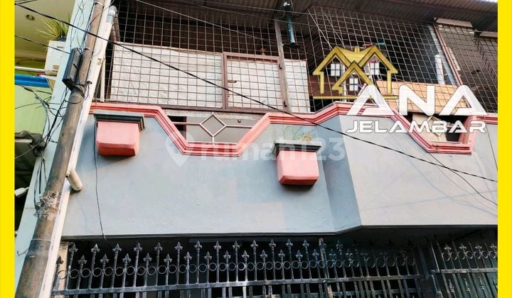 Ana Rumah 2Lt Luas 5X11m di Jelambar - * Good- Deal !!*