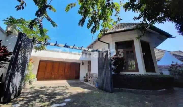 Jual : Rumah di Tengah Kota Bandung