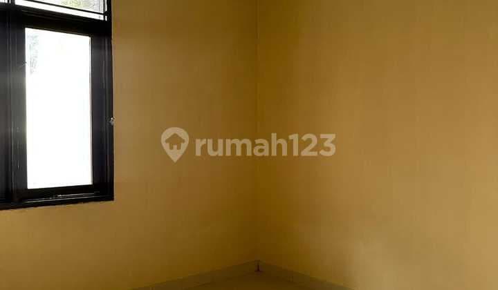 Dijual Rumah di Antapani