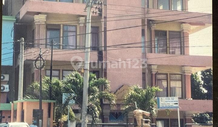 Gedung Komersial Eksklusif - Teuku Umar Bali