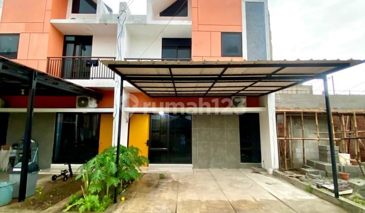 Rumah SHM 2 Lantai Strategis 10 Menit Stasiun Sudimara Bintaro