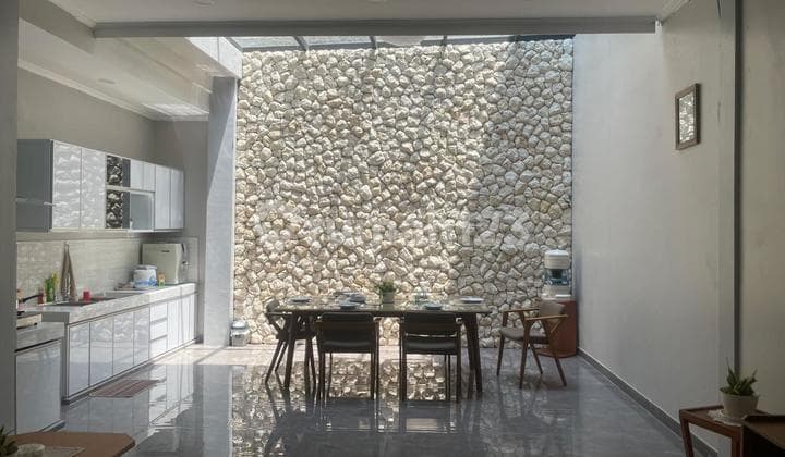 Rare Luxury House Ready to Live Neat Furnished