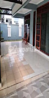 Rent a Corner House in Kayu Putih, Ready to Occupy