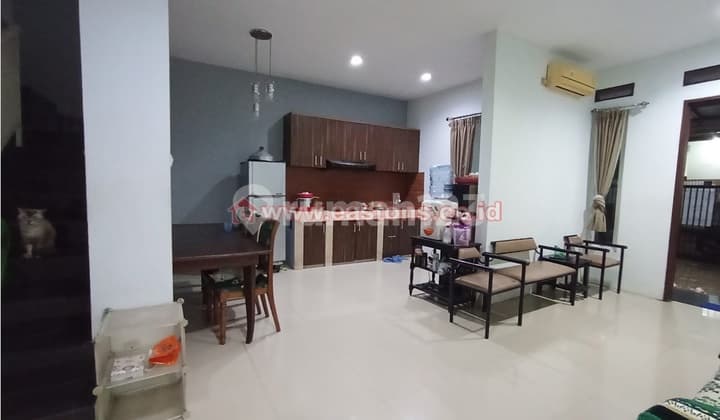 Dijual Rumah Relatif Baru di Bawah Harga Appraisal Bank di Rawamangun 2 Lantai Bebas Banjir (Kg005188)