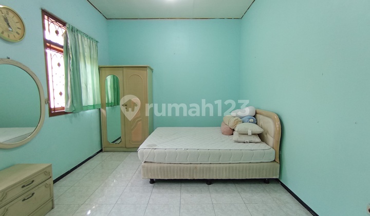 Disewakan Rumah Strategis Nan Megah di Jalan Utama Besar 2 Lantai Cocok untuk Tempat Usaha dan Kantor di Rawamangun