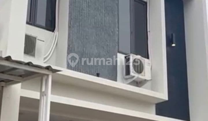 Dijual Rumah di Radar Auri.dekat LRT
