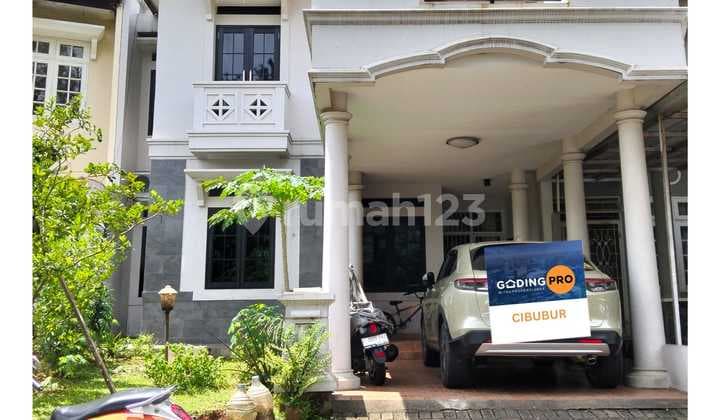 For Sale Quick House in Front of Park at Kota Wisata
