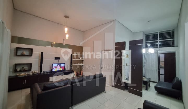 House in Tatar Mayang Sunda Fully Furnished and Well-Maintained