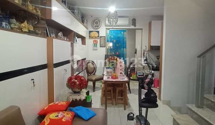 15. Dijual Rumah Golf Island Ukuran Kecil Desain Minimalis Modern