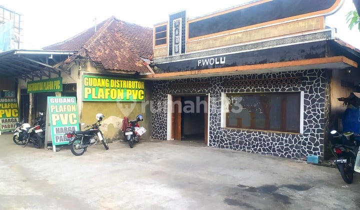 Ruang Usaha Lokasi Strategis di Dekat Rsa Ugm Gamping Sleman