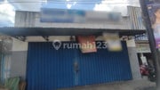 Strategic Shop House for Rent in the Center of Jogja City