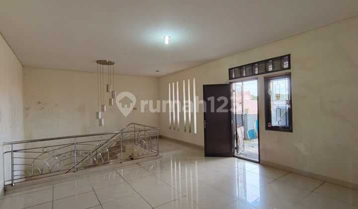 Rumah 3 Lantai One Gate Area Baros Cimahi