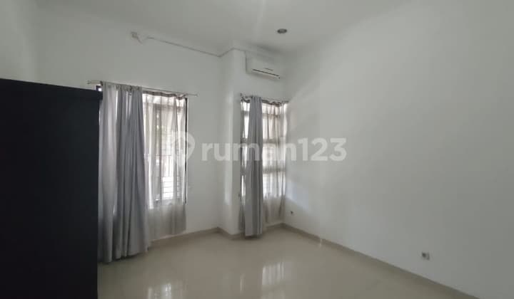 *Disewakan Rumah Batununggal* Semi Furnished
