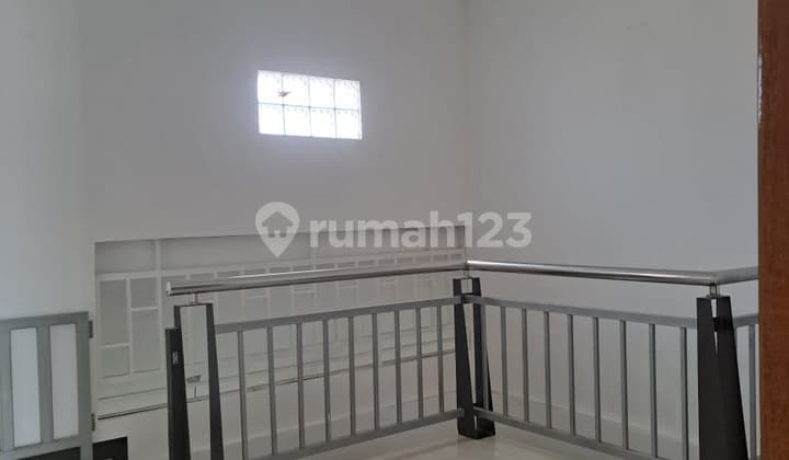 For Rent and Also For Sale Ready-to-Live-in House in Taman Kopo Indah 3