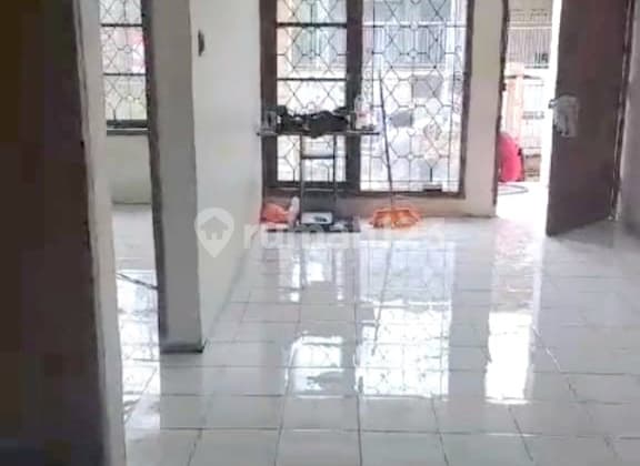 *Disewakan**Rumah Tki 3 Kondisi Sesuai Foto*