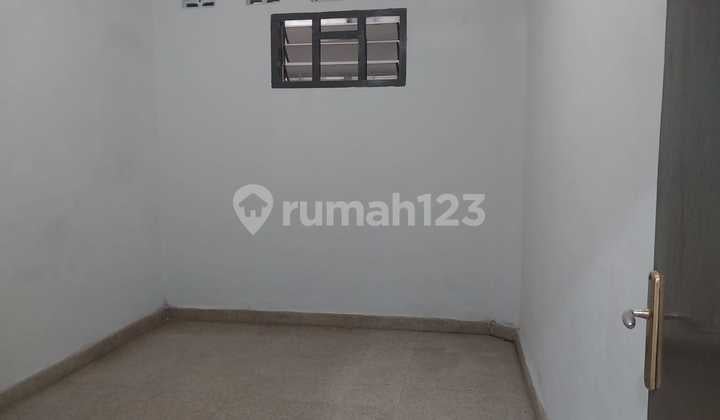 Disewa Rumah Pusat Kota Siap Huni Terawat Sayap Kalipaapo, Ast.anyar