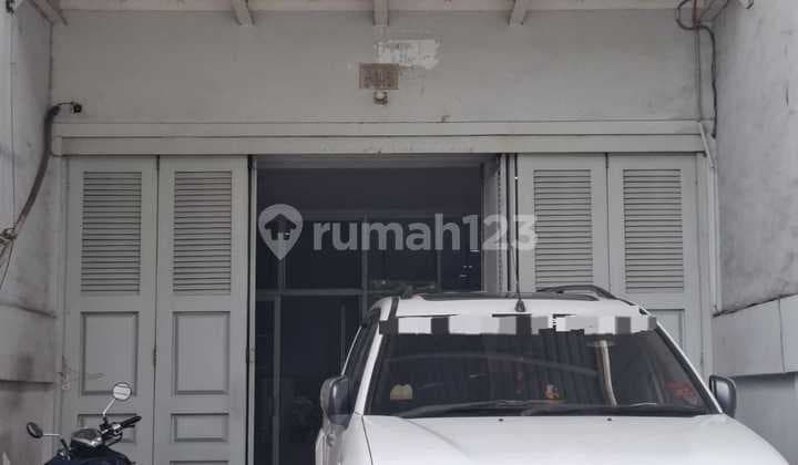 Lokasi Jakarta Utara Ruko 4 Lantai Siap Huni