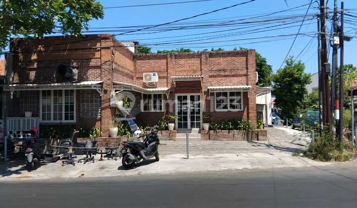 Lokasi Strategis di Pusat Kota Surabaya Tempat Usaha Cocok untuk Cafe atau Resto