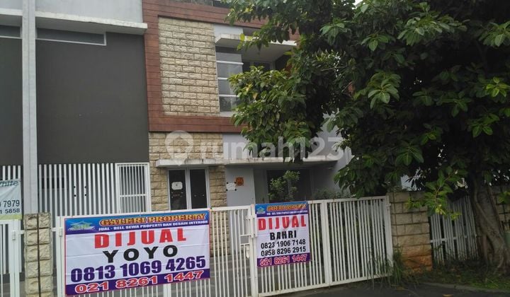 Rumah, 2 Lantai, Bebas Banjir
