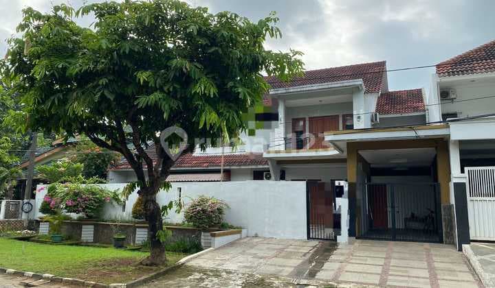 Hunian Cantik Modern di Kemang Pratama