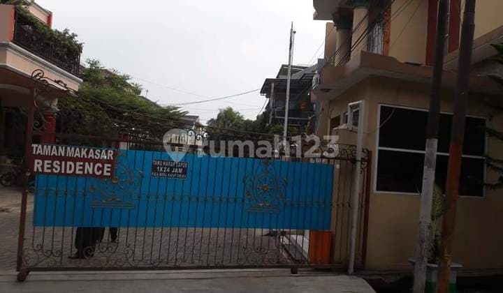 Land for Sale in Ngantong, Taman Makasar Halim Housing Estate, East Jakarta