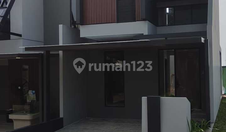 Rumah 2 Lantai Harga Murah Bebas Banjir Lokasi Strategis