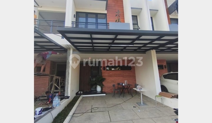 Hunian 2 Lantai Murah Bebas Banjir Lokasi Strategis