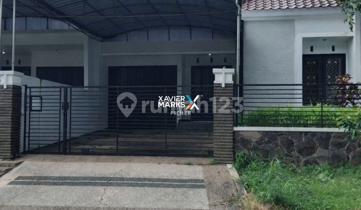 Rumah Istimewa di Kawasan Elit Istana Dieng Malang