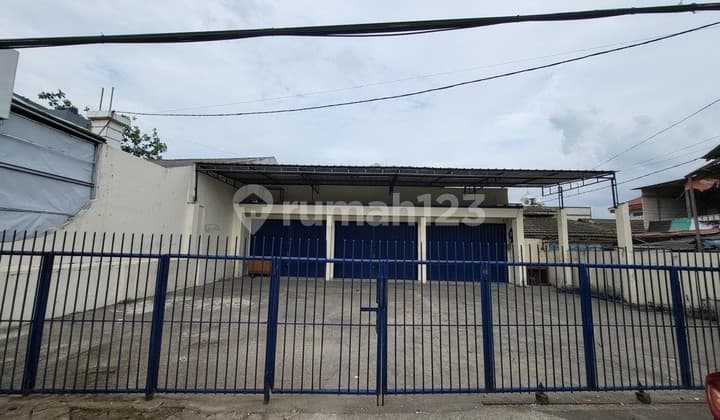 Ruang Usaha Lelang Cocok untuk Workshop Luas 680 Tangerang