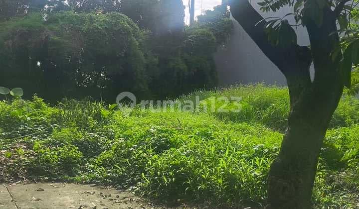 Tanah Kavling Gandeng Area Tenang Lokasi Strategis di Pondok Indah - Jakarta Selatan